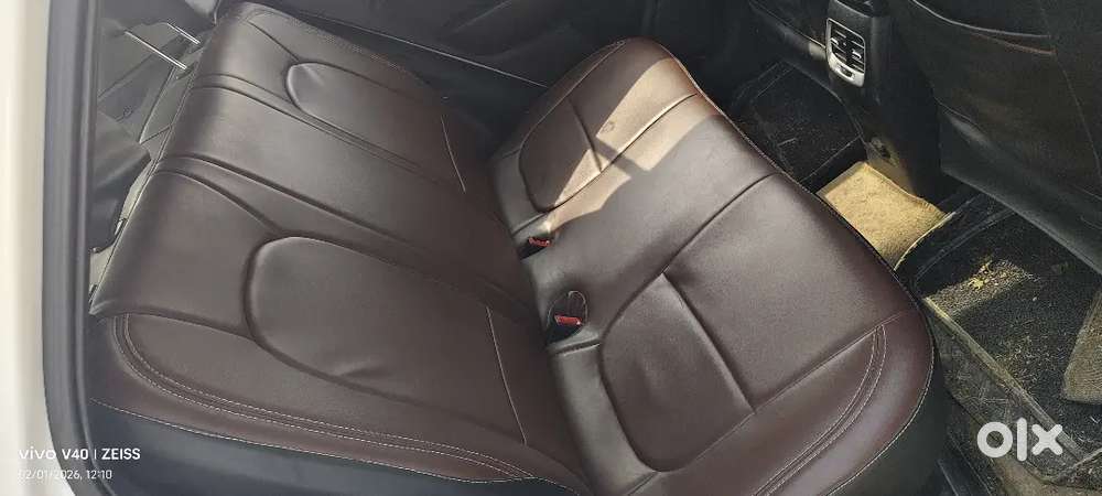 Hyundai Venue 2021 Petrol 88000 Km Driven Very Good Full Original