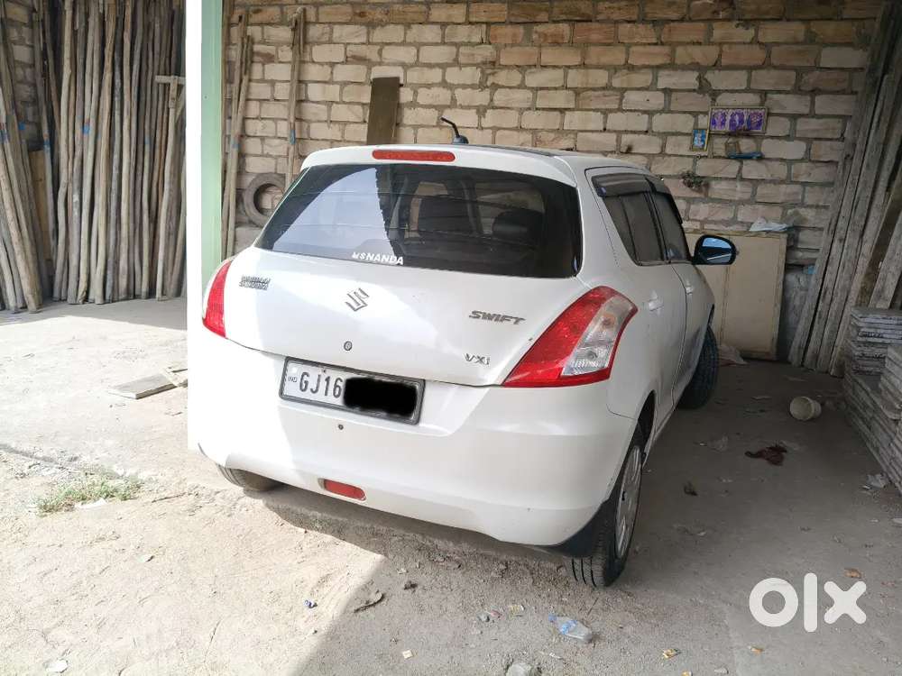 Maruti Suzuki Swift 2016