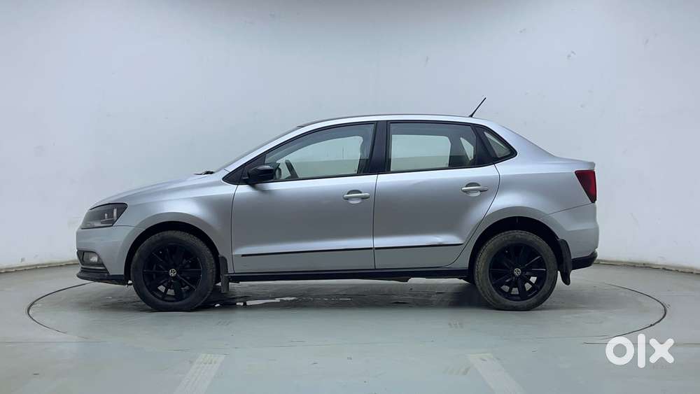 Volkswagen Ameo 1.2 Mpi Highline 16 Alloy, 2016, Petrol