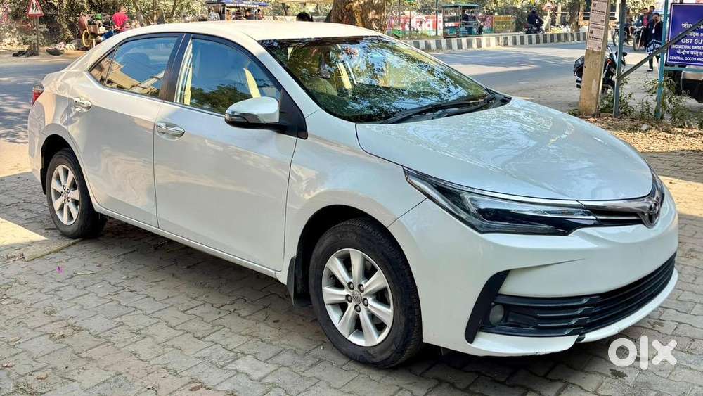 Toyota Corolla Altis 2018 Diesel Well Maintained
