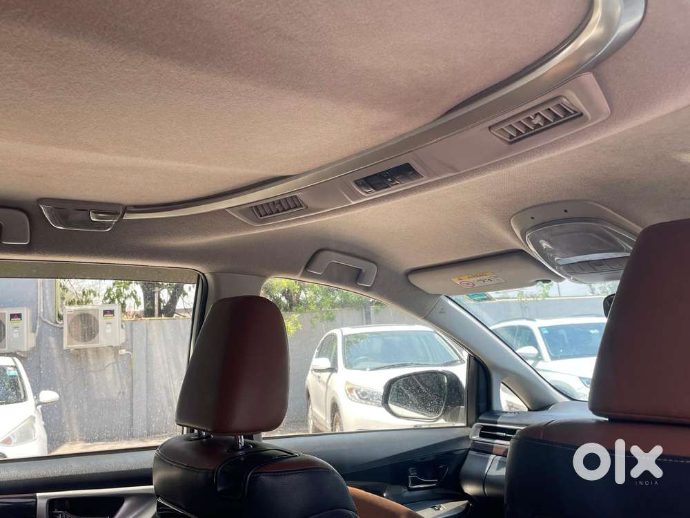 Toyota Innova Crysta 2.8z Automatic, 2019, Diesel