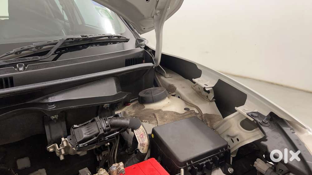 Maruti Suzuki Swift Amt Zxi, 2023, Petrol
