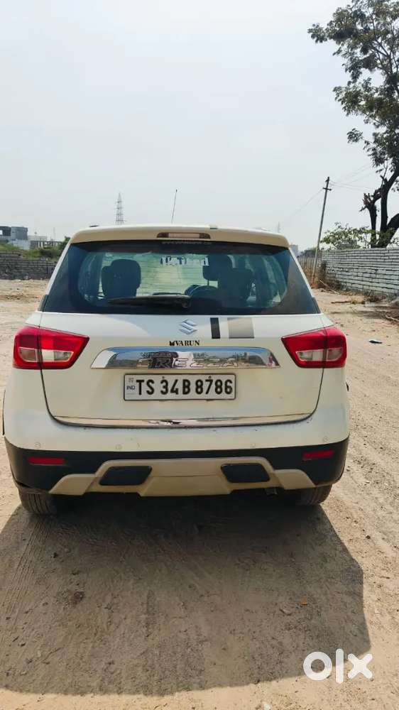 Maruti Suzuki Brezza Model 2018 December Diesel 220000 Km Driven