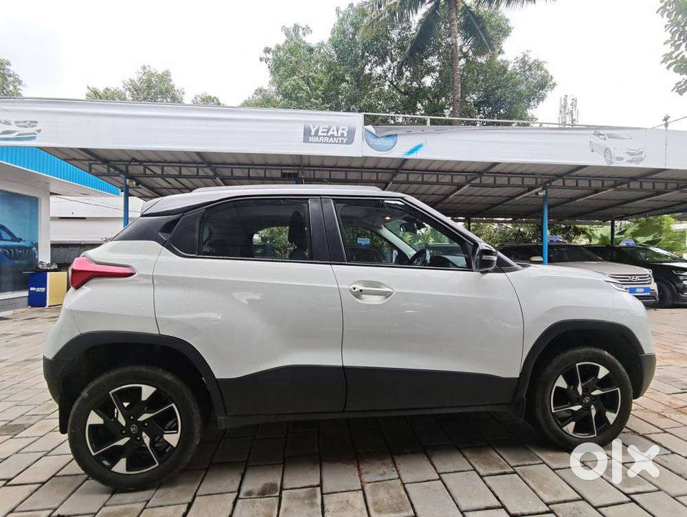 Tata Punch Creative Amt, 2022, Petrol