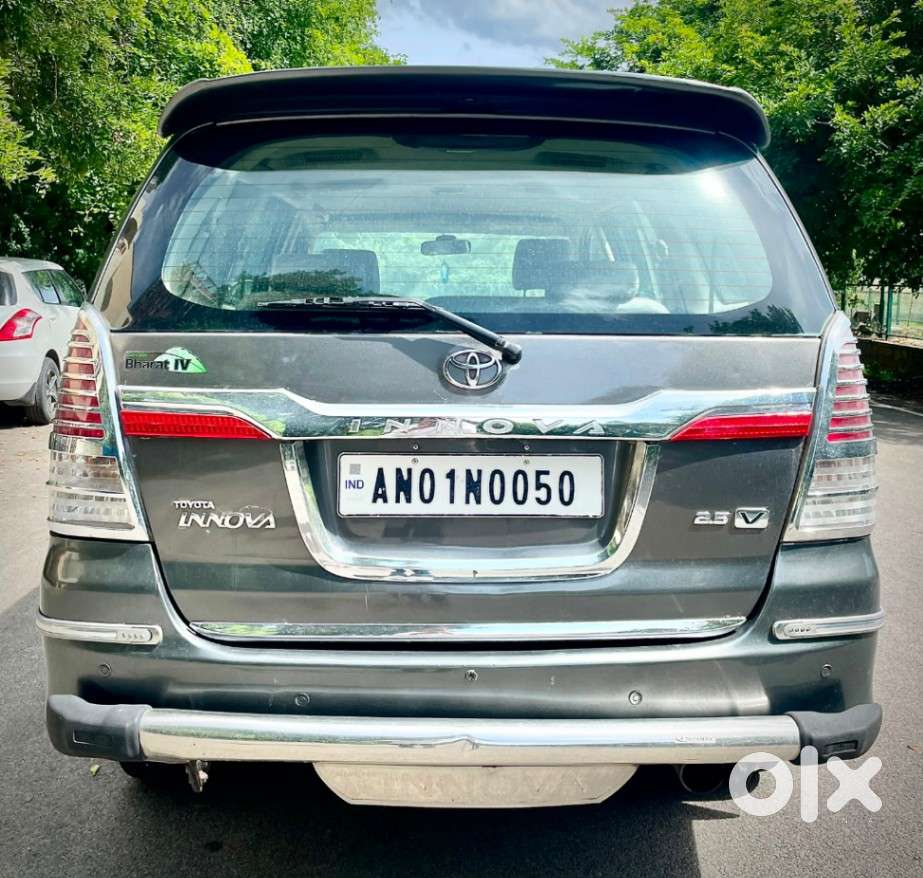Toyota Innova 2.5 Z Diesel 7 Seater, 2011, Diesel