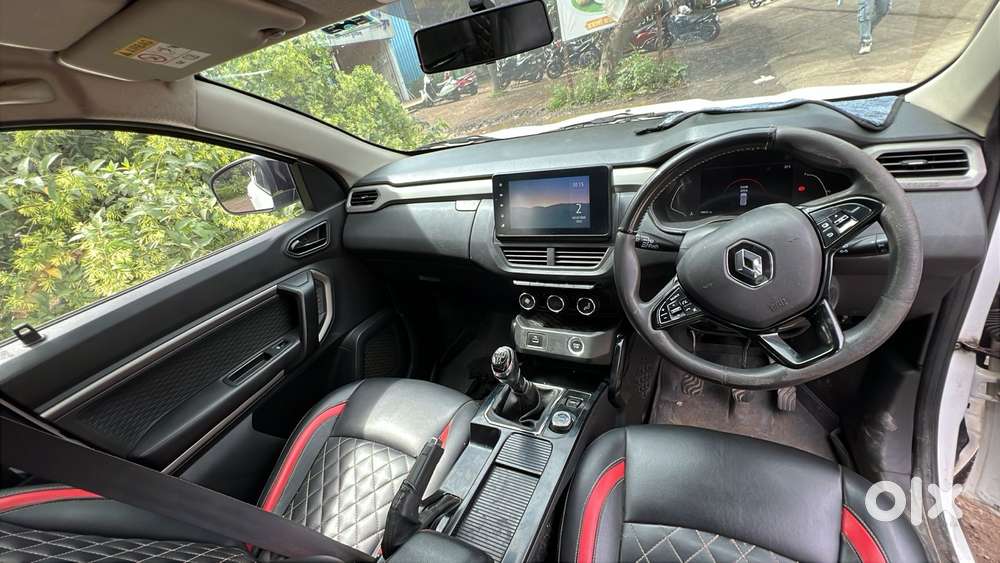 Renault Triber Rxz, 2019, Petrol