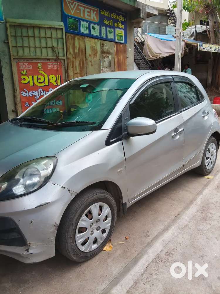 Honda Brio 2013 Petrol 95000 Km Driven