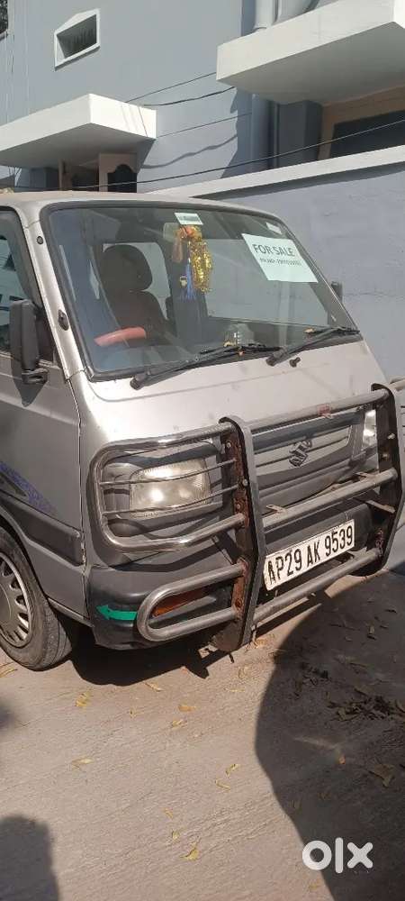 Maruti Suzuki Omni 2010