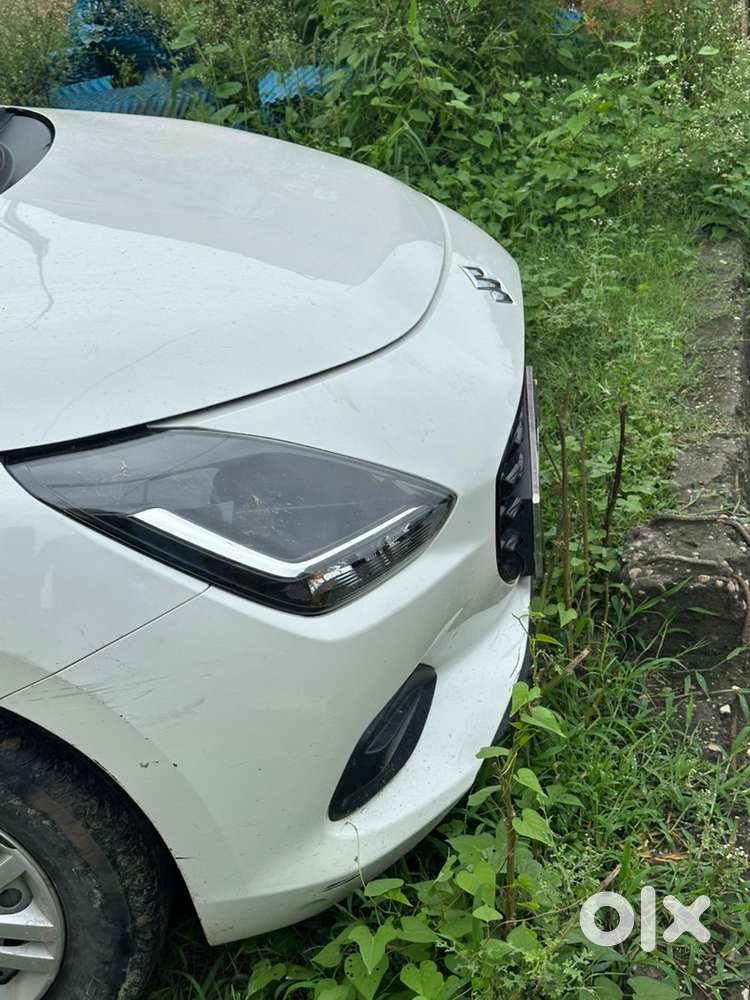 Maruti Suzuki Swift Petrol Manual 2025