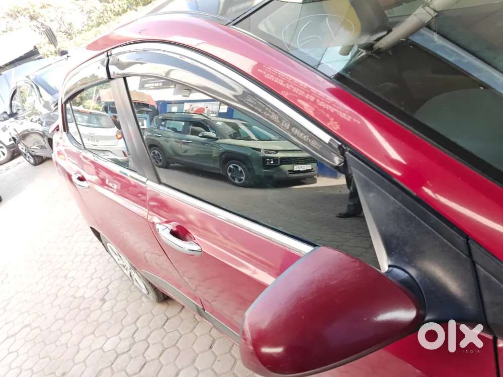 Hyundai Xcent 2016 Petrol  93k Km  Manual  Excellent Condition