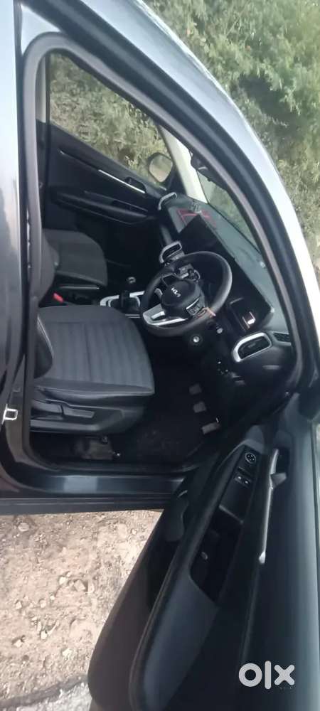 Kia Sonet 2024 Petrol 39000 Km Driven