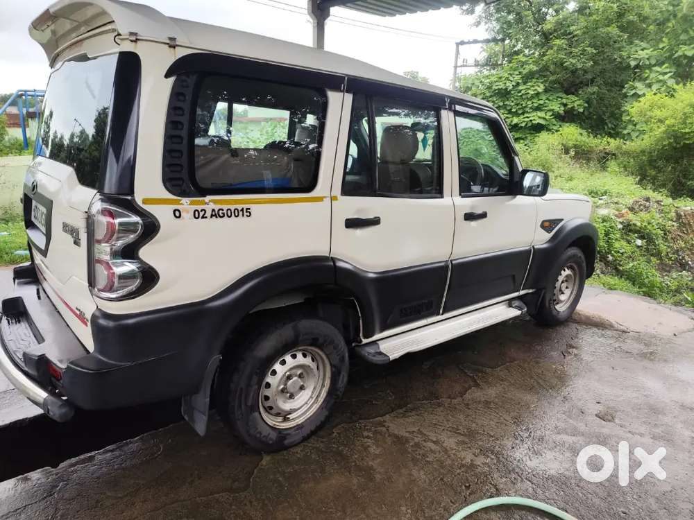 Mahindra Scorpio Diesel Manual 2017 Variant S2 9 Str