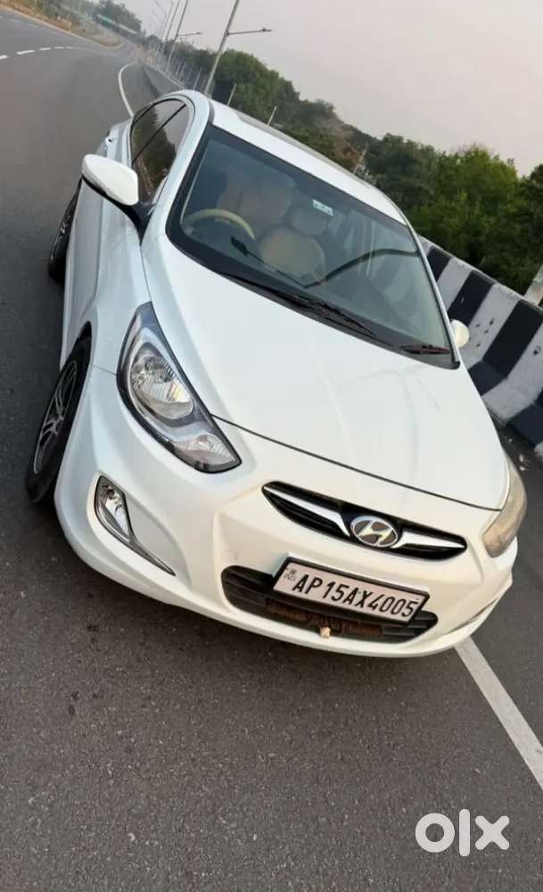 Hyundai Verna 2011 Diesel 72000 Km Driven
