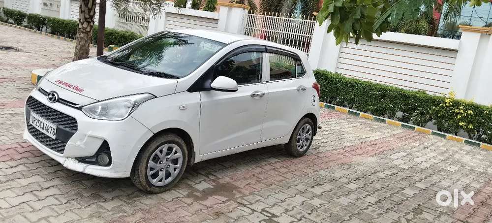 Hyundai Grand I10 2017 Diesel 95000 Km Driven