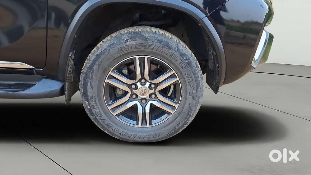 Toyota Fortuner 4x2 At 2.8 Diesel, 2020, Diesel