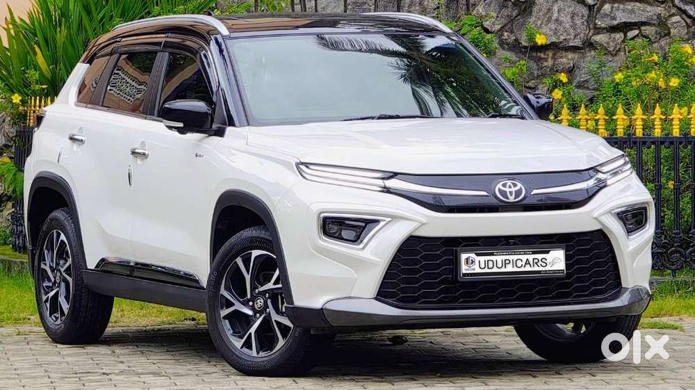 Toyota Urban Cruiser Hyryder 1.5 V Hybrid, 2026, Petrol