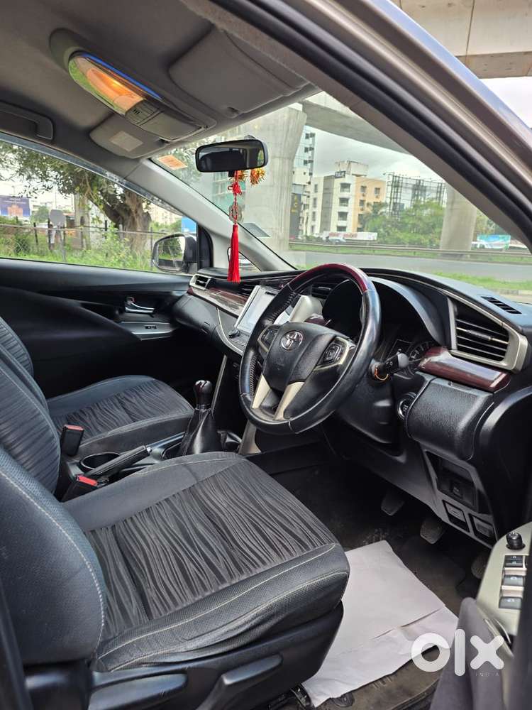 Toyota Innova Crysta 2.4 V, 2016, Diesel