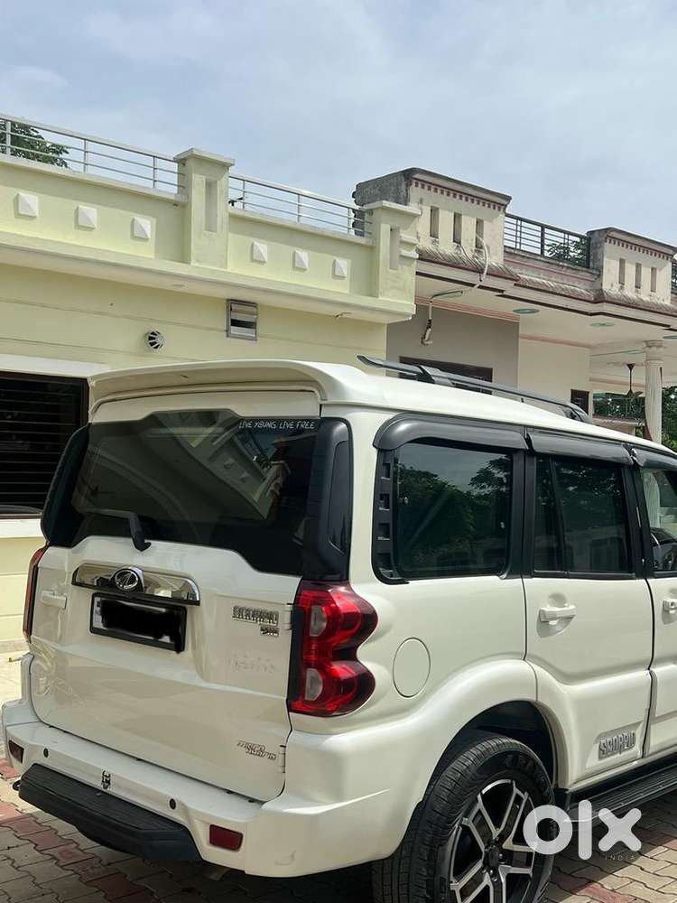 Mahindra Scorpio 2021 Diesel Well Maintained