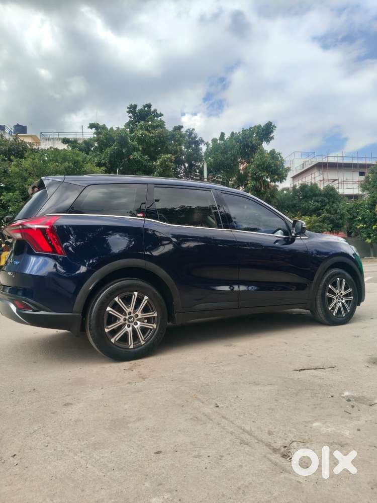 Mahindra Xuv700 2.2 Ax 7 Diesel At Str, 2022, Diesel