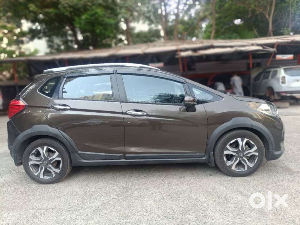 Honda Br-v I-vtec Vx Mt, 2017, Petrol