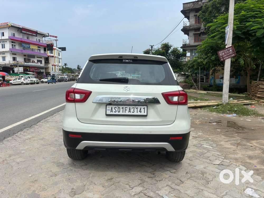 Maruti Suzuki Brezza 1.5 Zxi Plus Smart Hybrid, 2022, Petrol