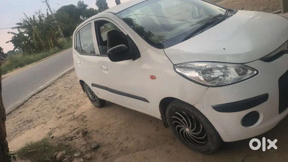 Hyundai I10 Magna 2010 Car Batter Condition
