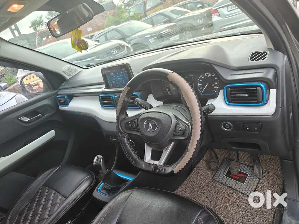 Tata Punch Creative 1.2 Petrol Mt 2023  47,200 Km  Finance Available