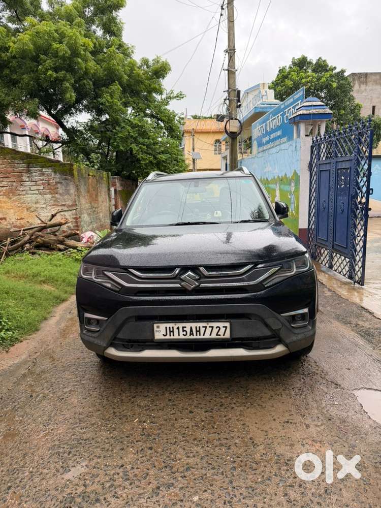 Maruti Brezza Zxi 2024