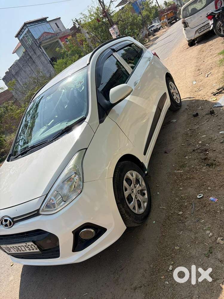 Hyundai Grand I10 Prime 2016 Diesel Well Maintained