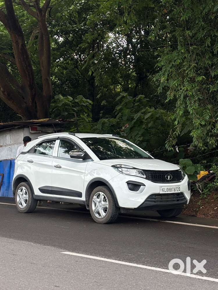 2019 Tata Nexon Xm Petrol-54k Km-calgary White