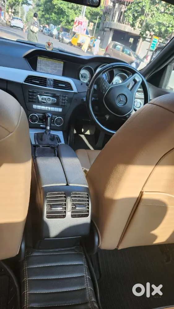 Mercedes-benz C-class 2013 Petrol Variant