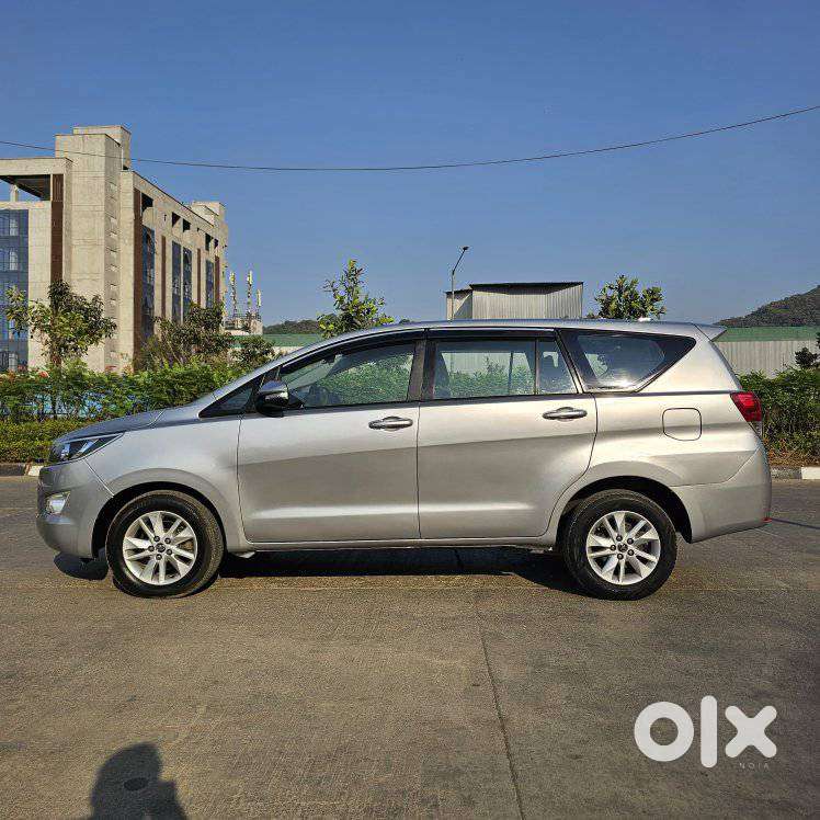 Toyota Innova Crysta 2.8 Gx At, 2016, Diesel