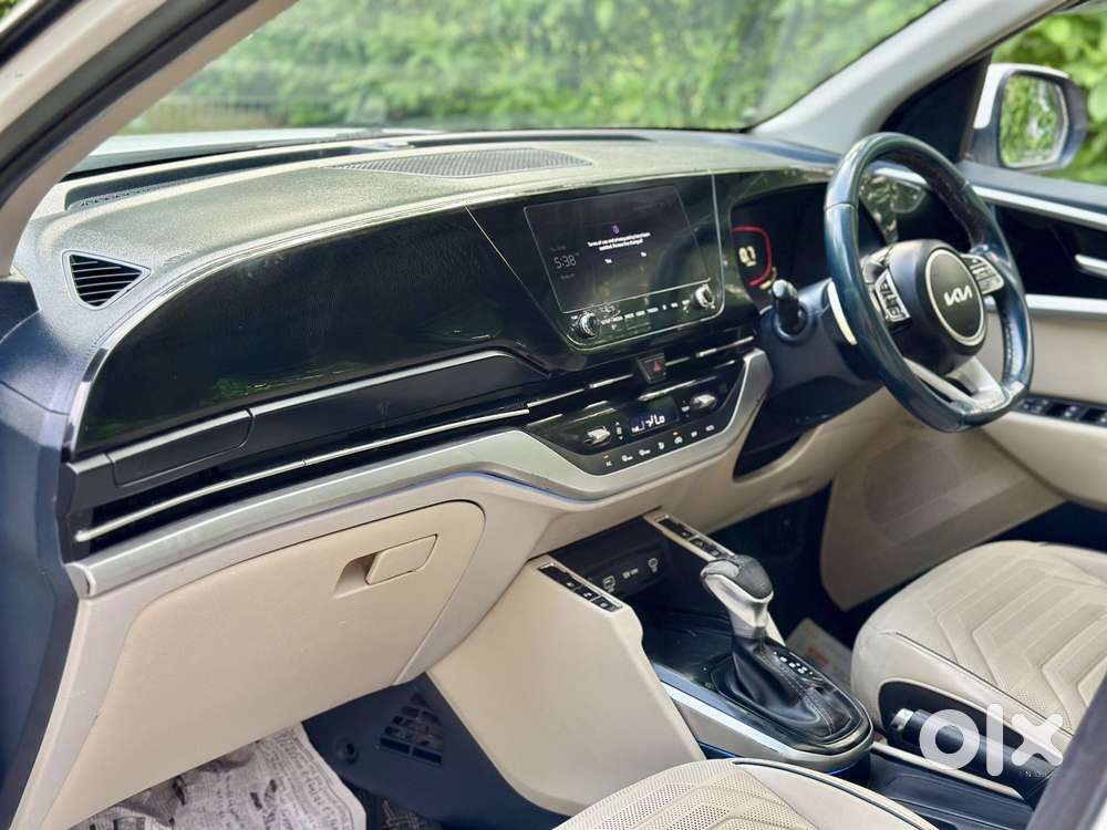 Kia Carens 1.5 Luxury Plus Diesel At 7 Str, 2023, Diesel