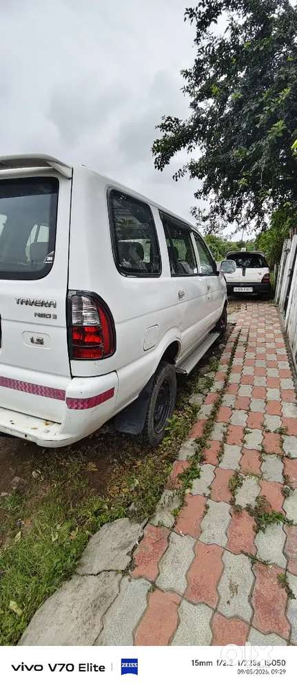Chevrolet Tavera 2013 Model