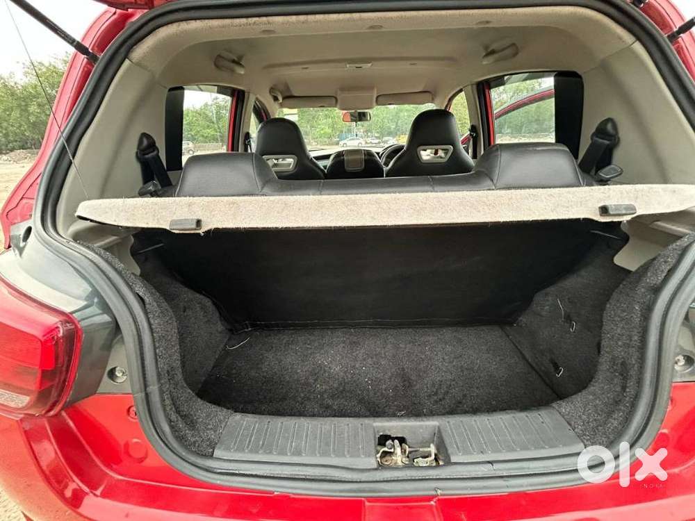 Mahindra Kuv 100 Mfalcon G80 K4 Plus, 2016, Petrol