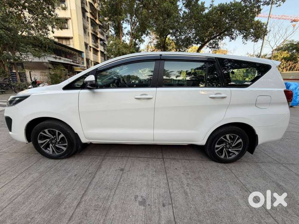 Toyota Innova Crysta [2020-ongoing] 2.4 Gx 7 Str, 2021, Diesel