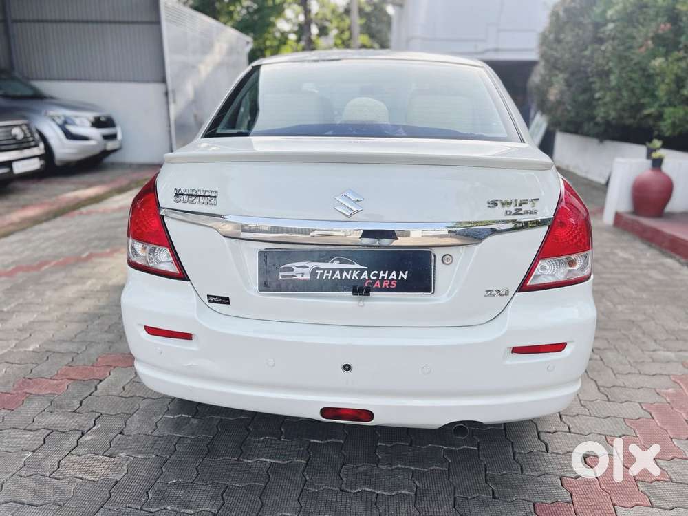 Maruti Suzuki Swift Dzire Zxi + Mt, 2010, Petrol