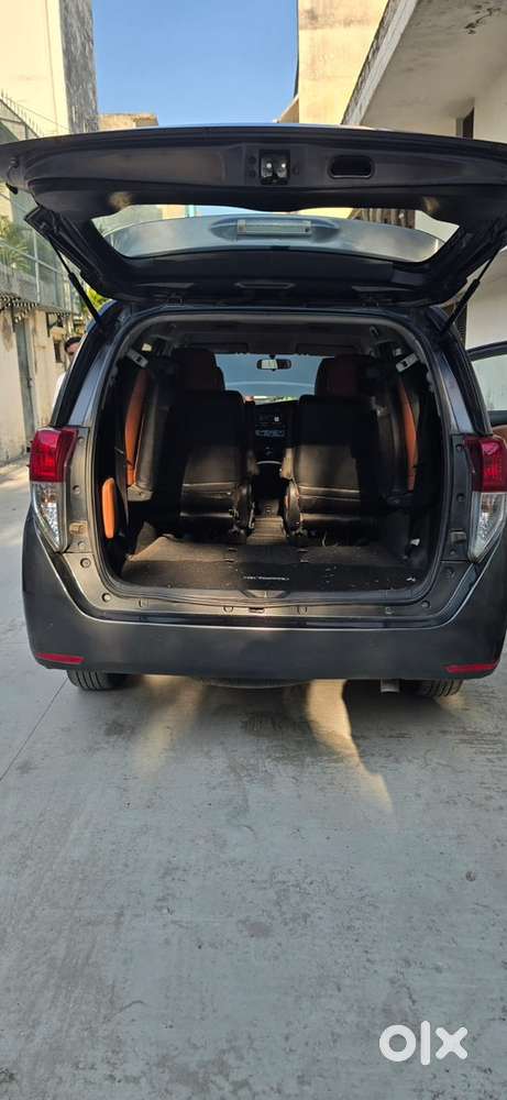 Toyota Innova Crysta Diesel 2022