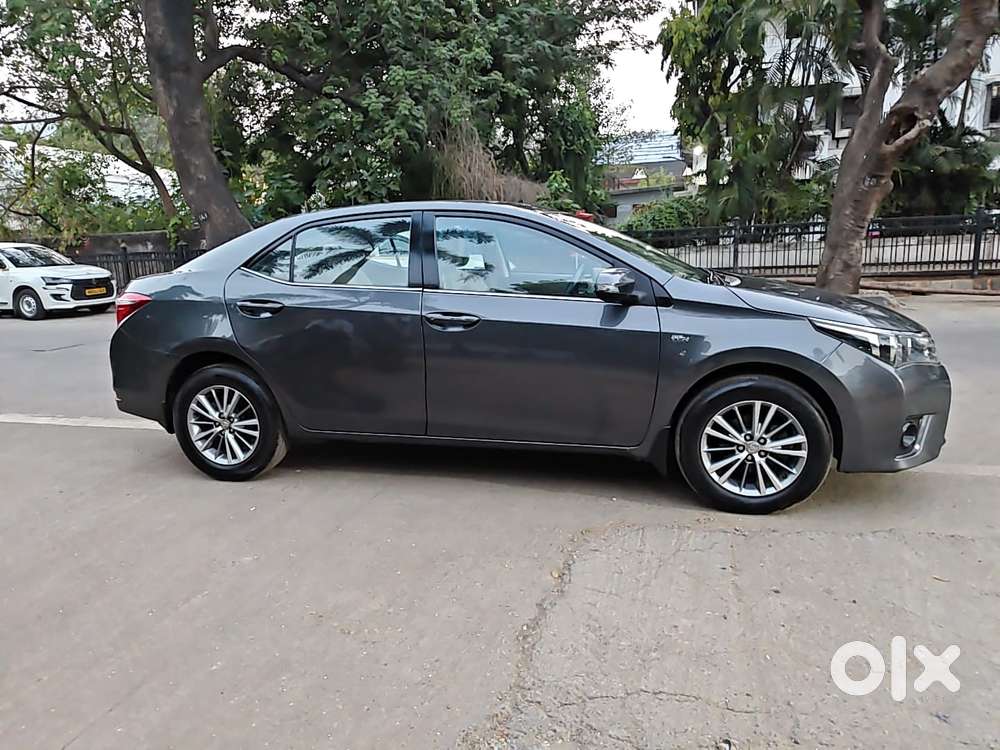 Toyota Corolla Altis Vl At, 2015, Petrol