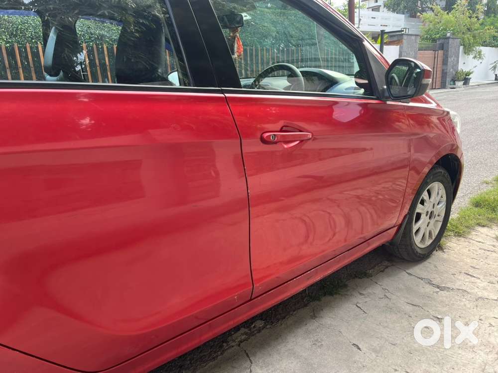 Tata Tiago Petrol 2019