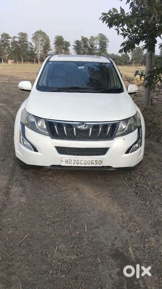 Xuv 500 W10