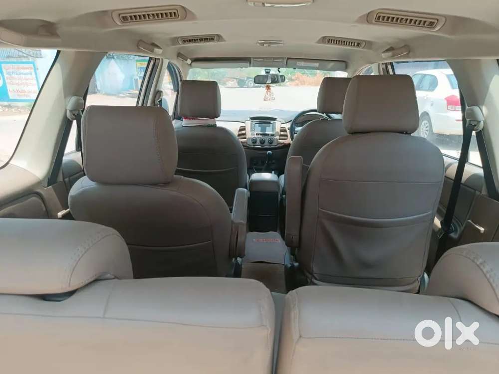 Toyota Innova 2016 Diesel Well Maintained