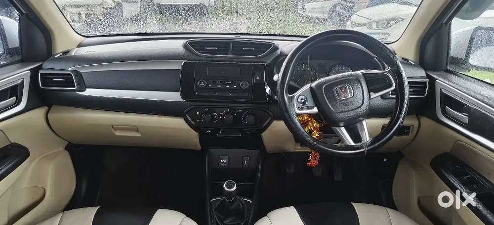 Honda Amaze 1.2 Petrol 2022