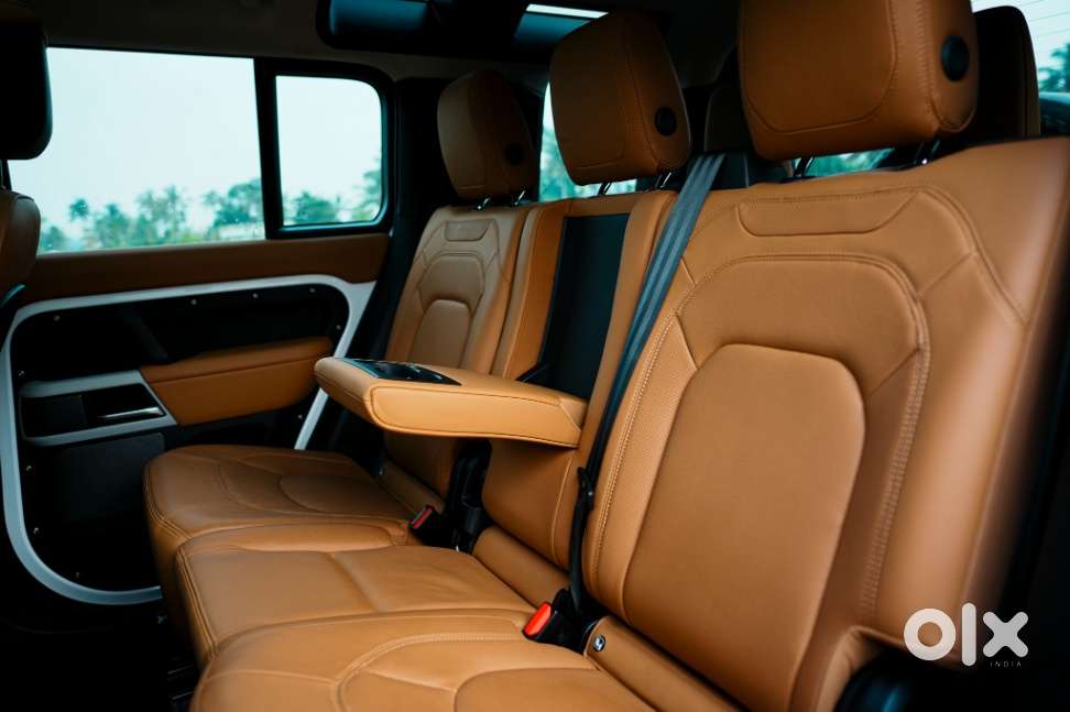 Land Rover Defender, 2023, Petrol