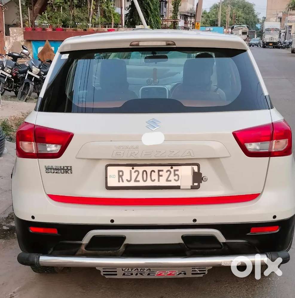 Maruti Suzuki Brezza 2018 Diesel 85500 Km Driven