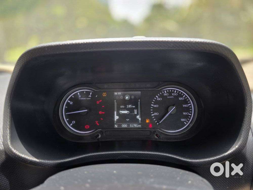 Mahindra Bolero Neo N8, 2022, Diesel