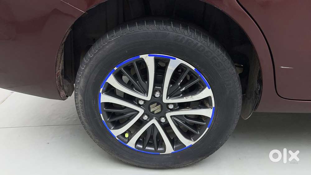 Maruti Suzuki Ertiga Zxi Plus At Shvs, 2022, Petrol