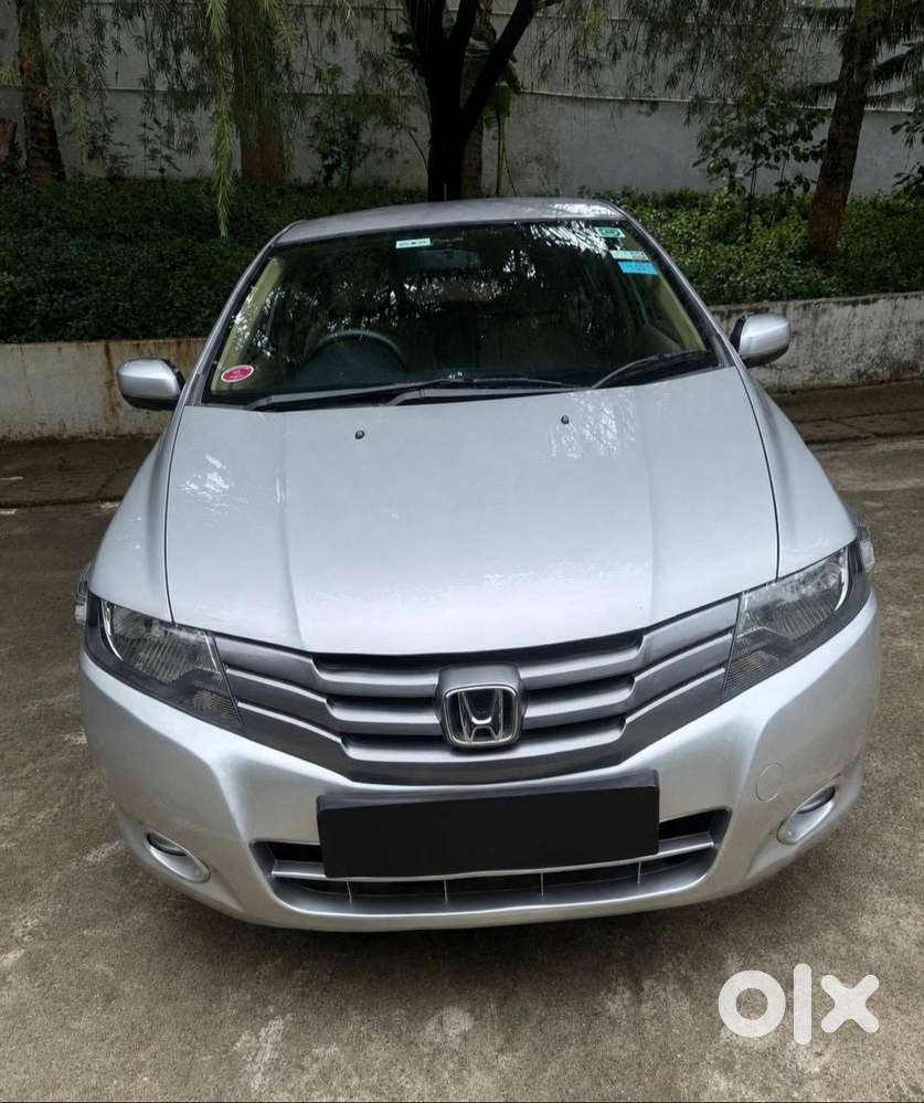 Showroom Condition, Sparingly Used Honda City Vmt For Immediate Sale