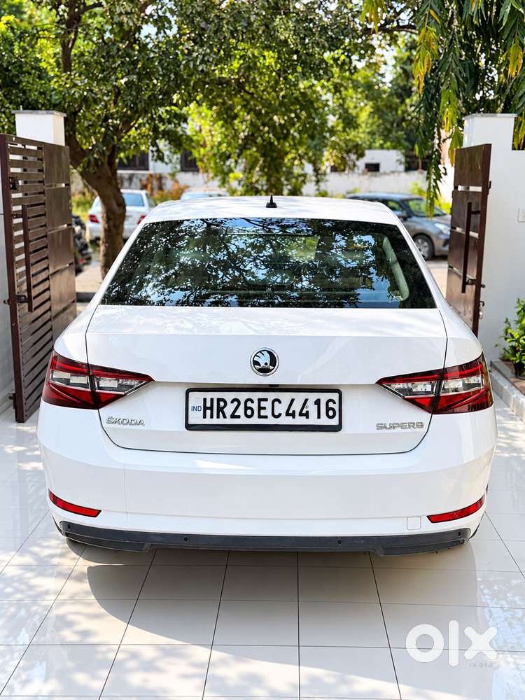 Skoda Superb Lk 2.0 Tdi At, 2019, Diesel