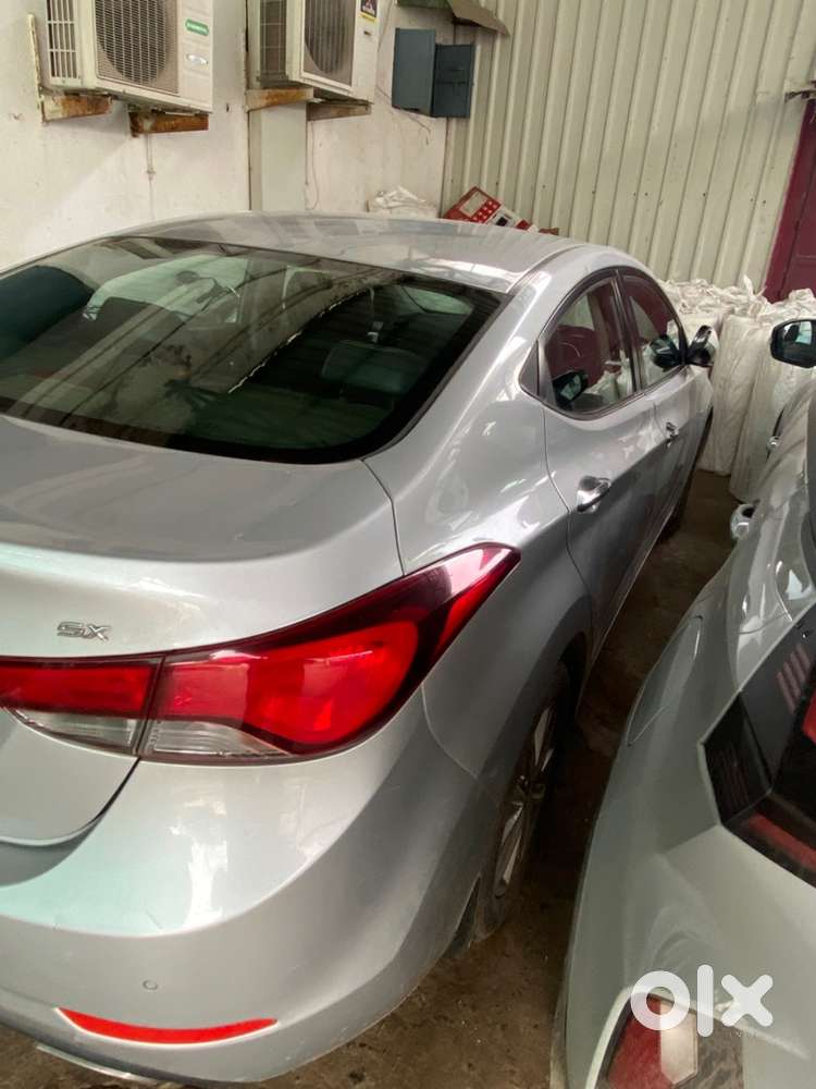 Hyundai New Elantra Diesel 2015